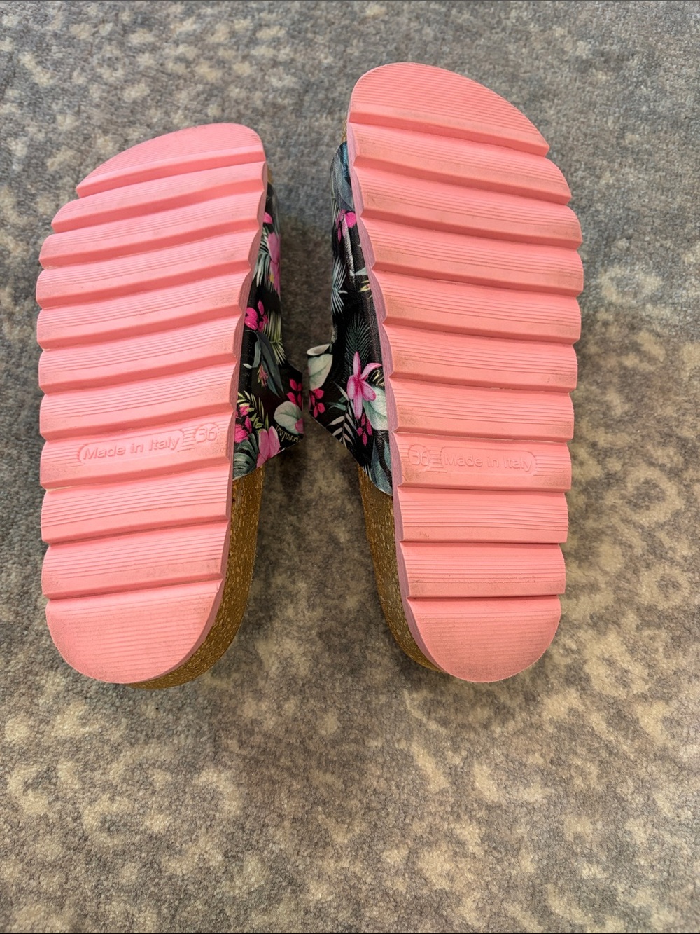 MonnaLisa Black Floral Double-Buckle Slide Sandals with Pink Buckles kid’s 36/4 - Picture 5 of 9